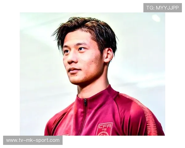 球员在国家队中扮演不同角色并展现多面性，球员在国家队中扮演不同角色并展现多面性的英文